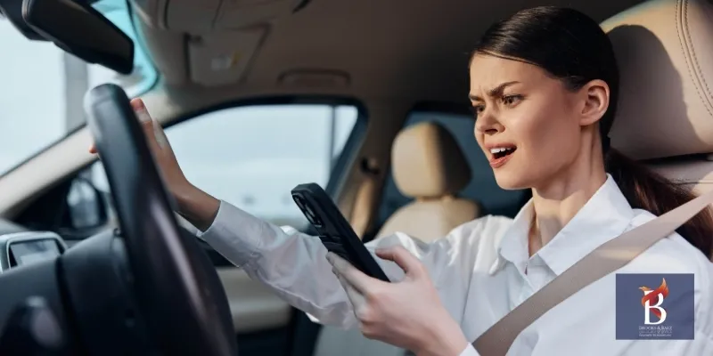 Richmond Distracted Driving Accident Lawyer-image